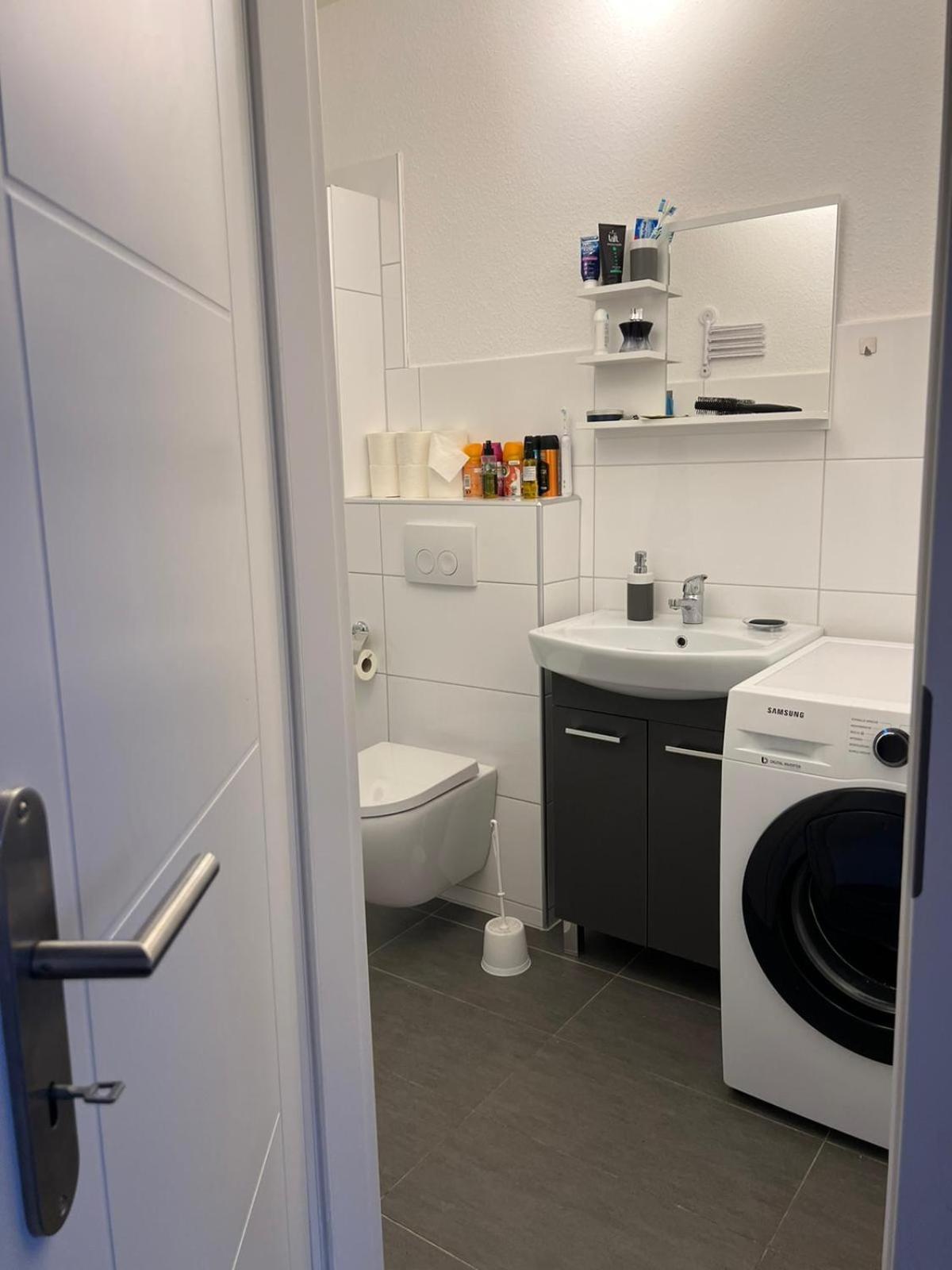 Moderne Und Helle Ferienwohnung Im Herzen Der Stadt Dortmund Dış mekan fotoğraf
